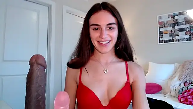 Snapshot of graciesmith27 chatting on 03-05-25, 08:00 graciesmith27 online show from 03-05-25, 08:00