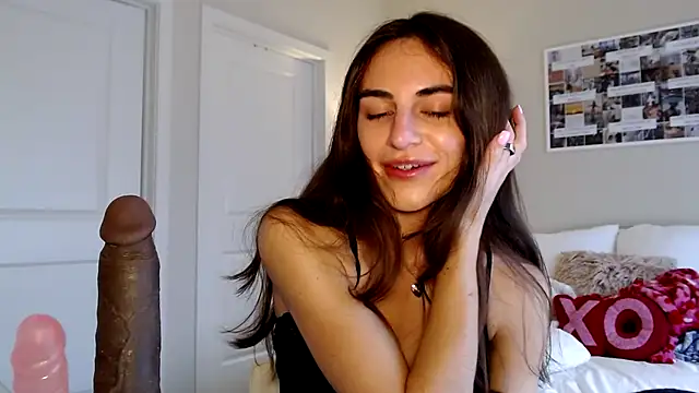 Snapshot of graciesmith27 chatting on 03-12-25, 09:45 graciesmith27 online show from 03-12-25, 09:45