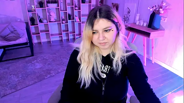 DiaAngell online show from 11-09-25, 07:50