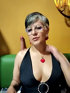 ilonna2025 online show from 04-09-26, 10:15