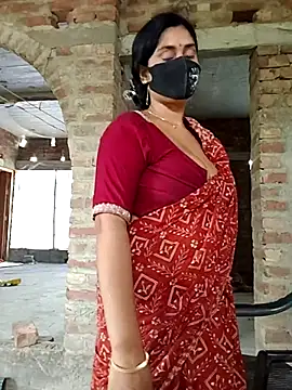 Snapshot of Sexybhabhi569 chatting on 09-14-25, 03:49 Sexybhabhi569 online show from 09-14-25, 03:49