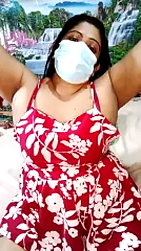 Snapshot of Lovely_WINDI chatting on 01-18-25, 05:26 Lovely WINDI online show from 01-18-25, 05:26