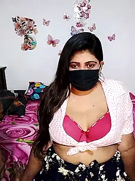 Snapshot of Lovely_WINDI chatting on 10-29-25, 05:47 Lovely WINDI online show from 10-29-25, 05:47