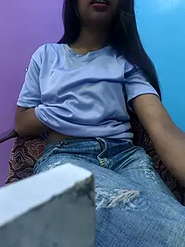 Leoni G online show from 03-06-25, 05:46