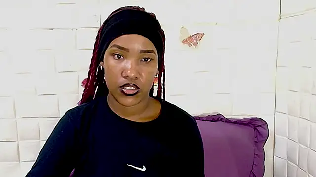 EroticSexyPrada online show from 03-21-26, 05:49