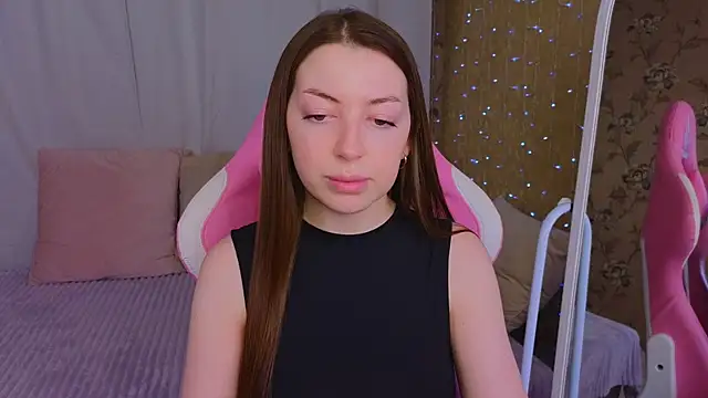 Ann moon   online show from 02-22-25, 12:19