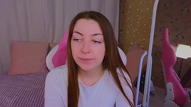 Ann moon   online show from 03-19-25, 12:23