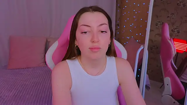 Ann moon   online show from 03-19-25, 03:29