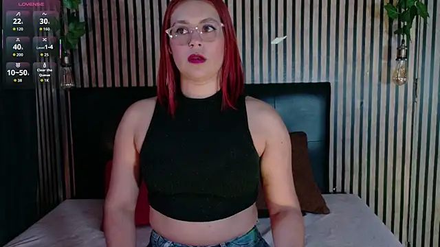 Sophie new25 online show from 01-19-26, 12:42