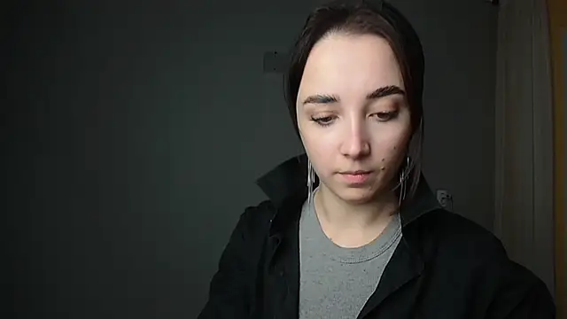 Eva Gloryy online show from 02-15-25, 04:56