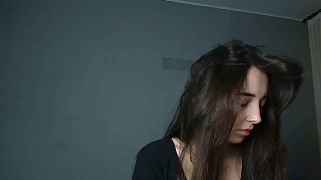 Eva Gloryy online show from 11-17-25, 02:01