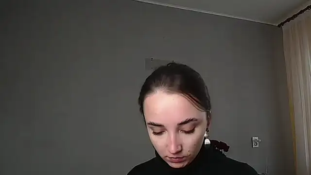 Eva Gloryy online show from 04-19-26, 03:11