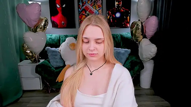 Snapshot of JinxTonks chatting on 02-20-26, 12:18 JinxTonks online show from 02-20-26, 12:18