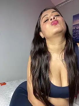 Lili  taylor online show from 02-13-25, 09:38