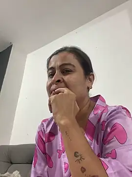 Lili  taylor online show from 03-19-25, 02:37