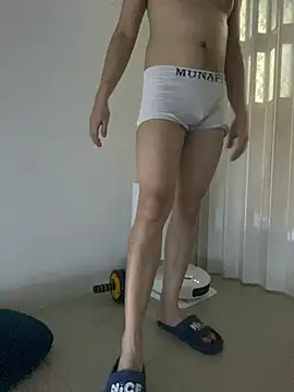 Snapshot of chanentino2 chatting on 01-26-25, 07:31 chanentino2 online show from 01-26-25, 07:31