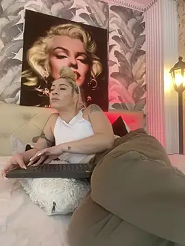 viktoria davis  online show from 07-02-26, 04:07