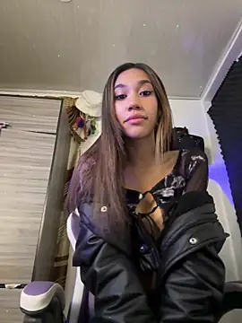 zoe storm online show from 01-22-25, 02:37