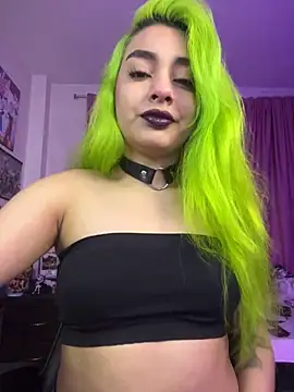 lily3 4 online show from 12-23-25, 07:50