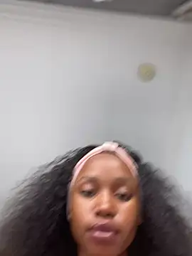 Go Meg online show from 02-07-25, 06:03