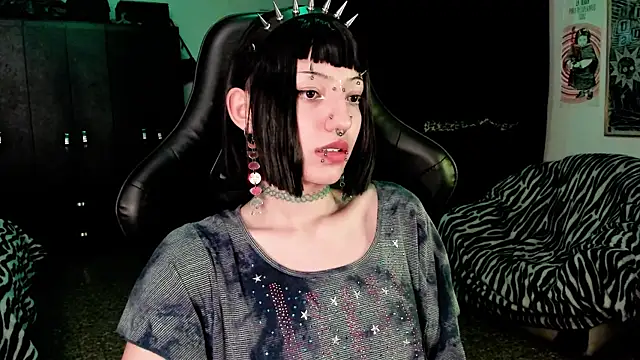 roxy toxic online show from 01-12-26, 11:54