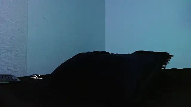 Lliam 2 online show from 09-27-25, 05:23