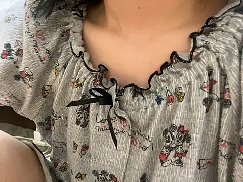 riri riri jp online show from 09-13-25, 10:37