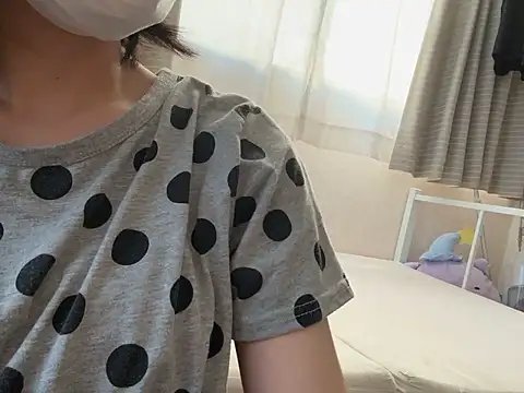 Snapshot of riri_riri_jp chatting on 07-19-26, 06:50 riri riri jp online show from 07-19-26, 06:50