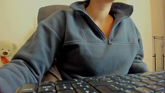 Tianiaa online show from 12-05-25, 08:01