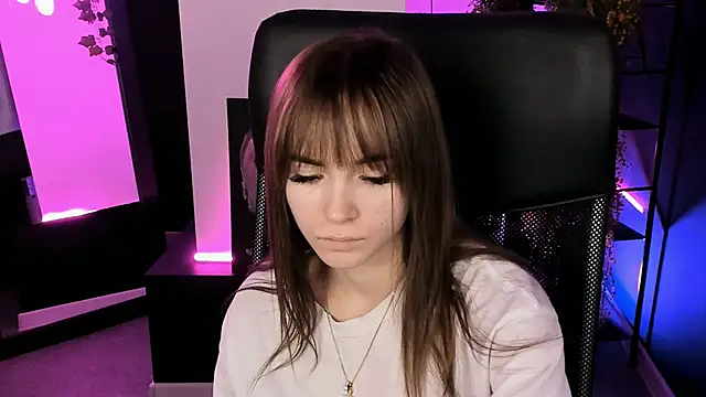 Snapshot of DakotaaJohnnson chatting on 02-11-25, 03:18 DakotaaJohnnson online show from 02-11-25, 03:18