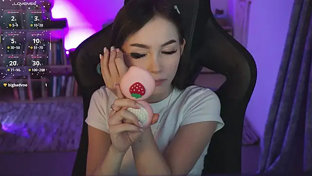 Snapshot of DakotaaJohnnson chatting on 03-22-25, 09:02 DakotaaJohnnson online show from 03-22-25, 09:02