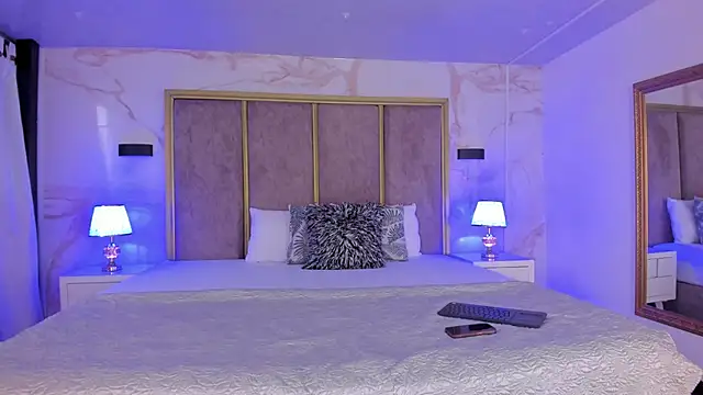 ValeriaOrtega online show from 10-14-25, 11:22