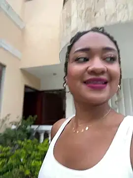 Ariana lily  online show from 01-24-25, 10:41