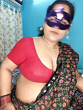 Snapshot of hevensex143 chatting on 02-13-26, 08:16 hevensex143 online show from 02-13-26, 08:16