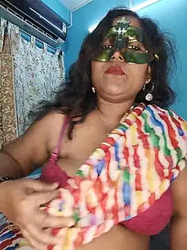 Snapshot of hevensex143 chatting on 06-28-26, 08:04 hevensex143 online show from 06-28-26, 08:04