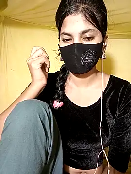 Hot couple 1 online show from 10-01-25, 05:41