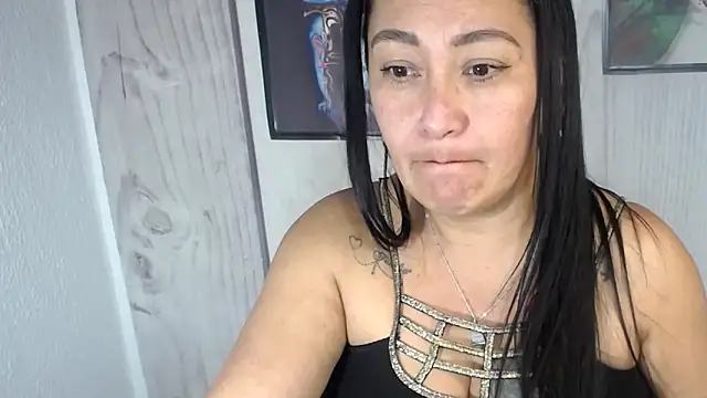 JULIANAWET69 online show from 11-29-25, 04:04