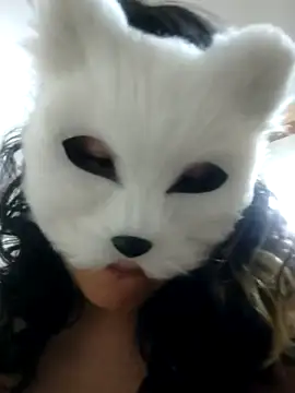 Snapshot of GinnyDelice chatting on 02-19-25, 05:38 GinnyDelice online show from 02-19-25, 05:38