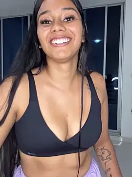 Snapshot of LIA_SWAN_ chatting on 02-04-26, 03:01 LIA SWAN online show from 02-04-26, 03:01