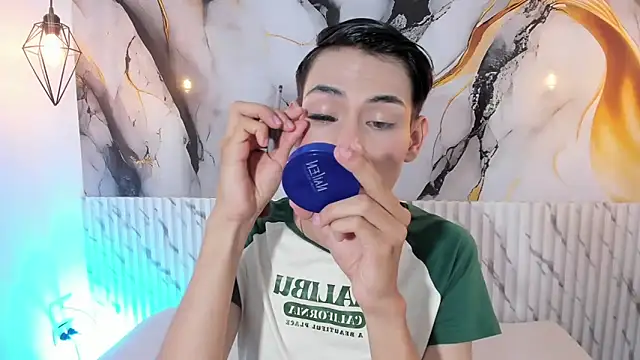 JackeOwens online show from 11-30-25, 12:47