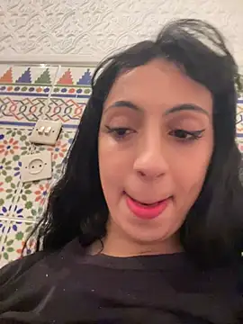 Snapshot of majdolin78 chatting on 02-20-25, 10:59 majdolin78 online show from 02-20-25, 10:59