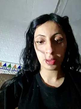 Snapshot of majdolin78 chatting on 02-21-25, 07:21 majdolin78 online show from 02-21-25, 07:21