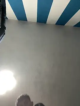 Snapshot of polla20 chatting on 09-20-25, 06:58 polla20 online show from 09-20-25, 06:58