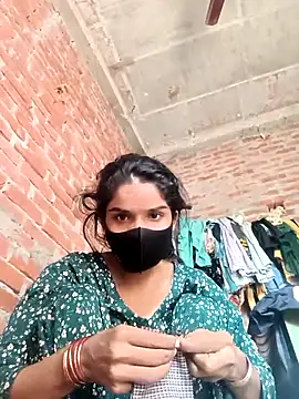 Snapshot of Sexy_Tanya69 chatting on 11-04-25, 04:00 Sexy Tanya69 online show from 11-04-25, 04:00