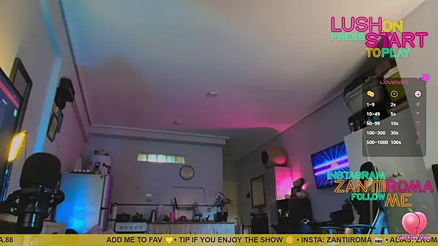 Snapshot of ZRD88 chatting on 10-11-25, 07:23 ZRD88 online show from 10-11-25, 07:23