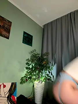 Snapshot of Mary_lost chatting on 10-22-25, 08:30 Mary lost online show from 10-22-25, 08:30