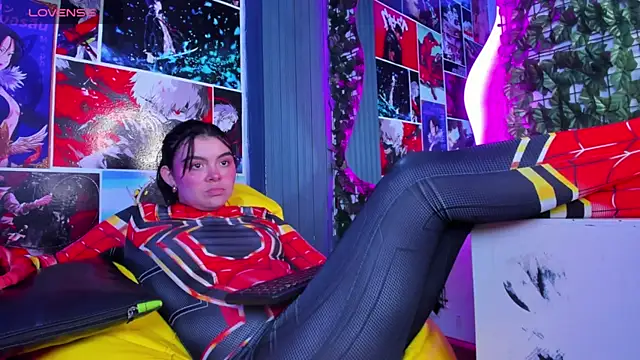 Zoe Cheshire online show from 02-02-25, 03:54