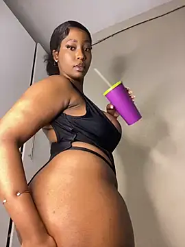 Spicey-CheekssX online show from 11-05-25, 11:27