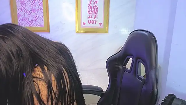 Paulette v online show from 03-28-26, 01:11