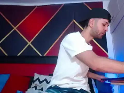 Cristian white online show from 02-10-25, 03:10